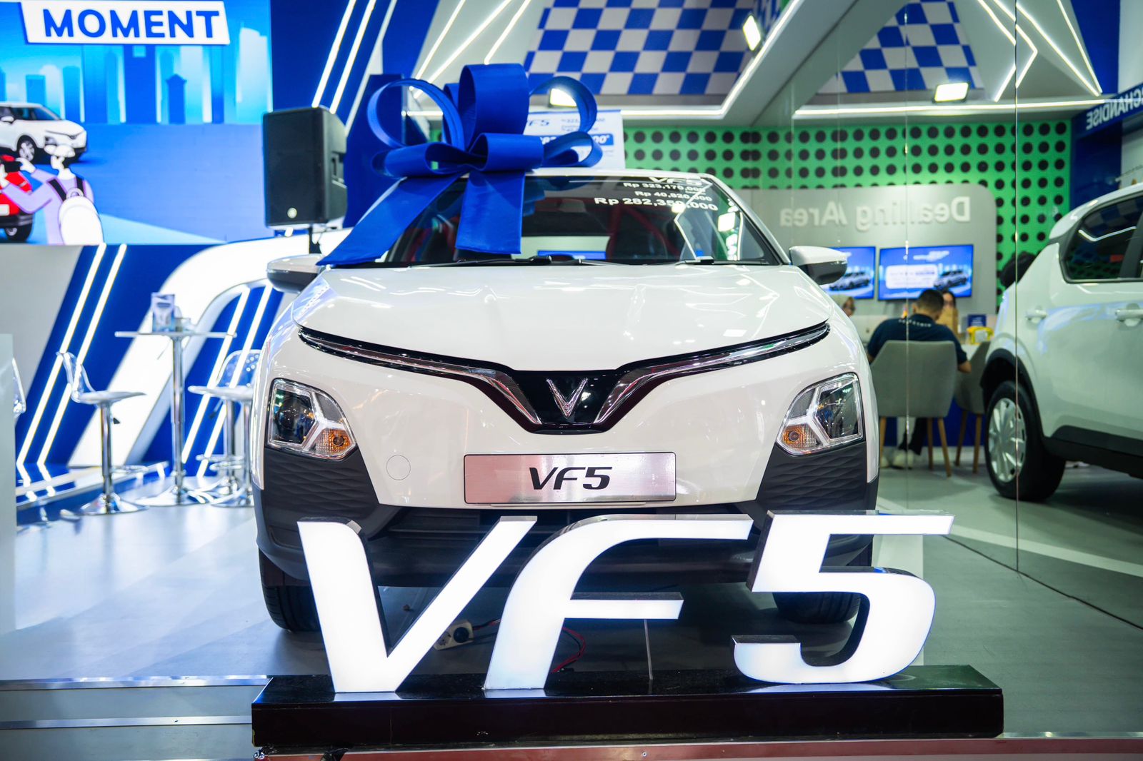 My VF 5 Moment Cara Spesial VinFast Beri Hadiah Mobil Listrik di Jakarta Fair WhatsApp Image 2025 07 01 at 10.16.25