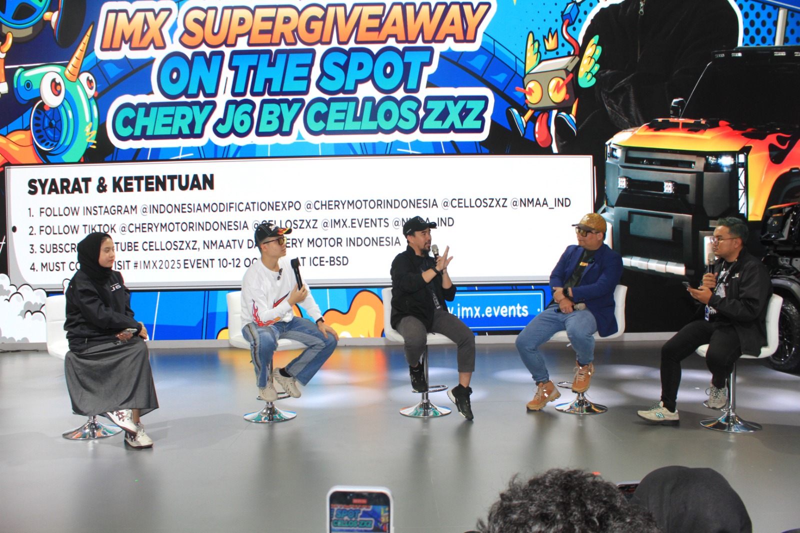 Chery J6 Modifikasi by Cellos ZXZ Mejeng di GIIAS dan Siap Jadi Giveaway IMX 2025 WhatsApp Image 2025 07 28 at 08.05.35