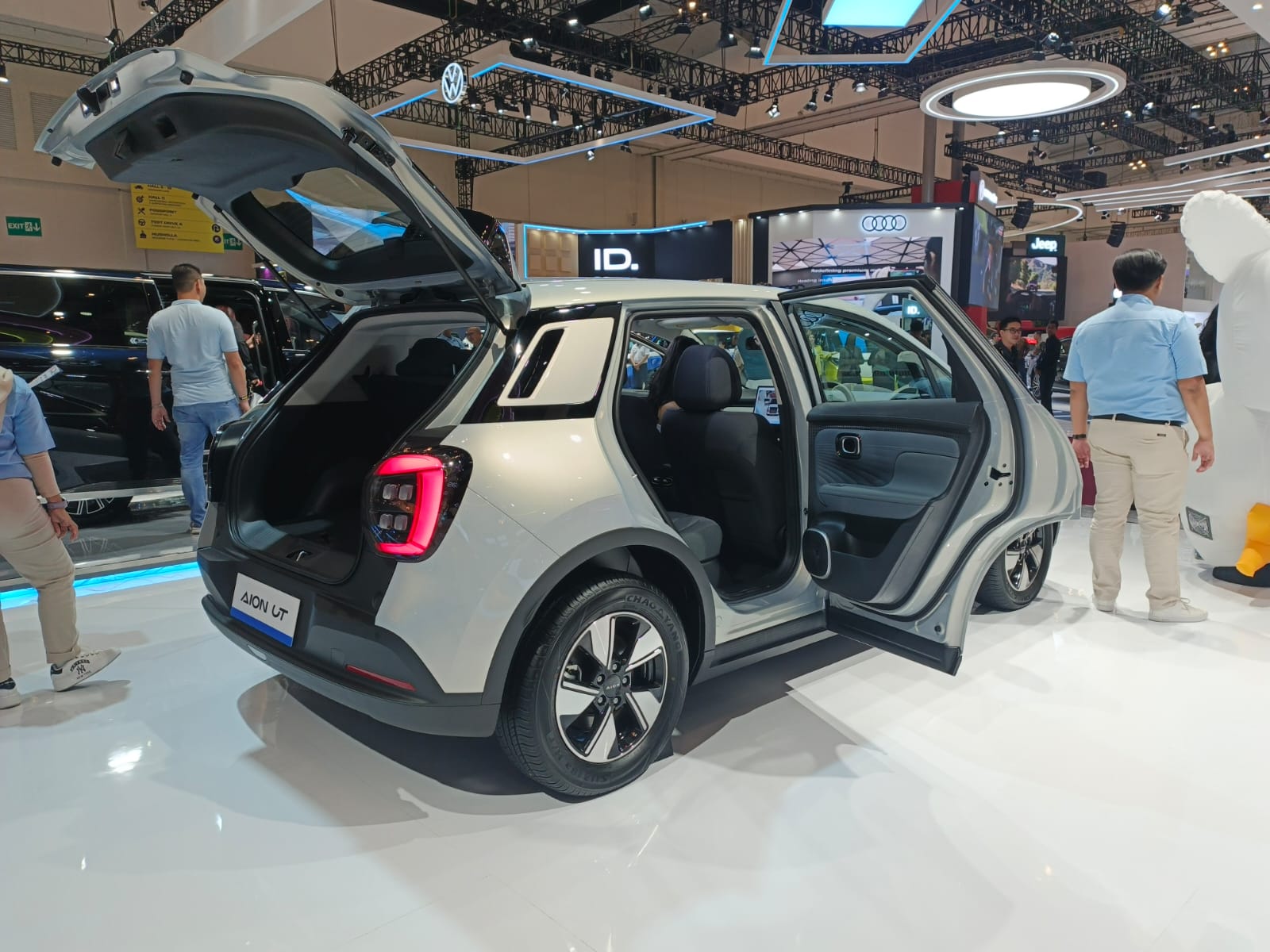 AION UT Ekspos Fitur Keselamatan Lengkap, Klaim Aman Charge di SPKLU Sambil Hidupkan AC aion ut 2025 1