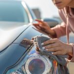 Nih 7 Cara Menghilangkan Bercak Putih pada Cat Mobil - Tuwaga