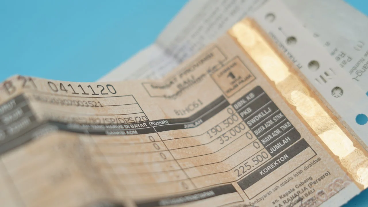 cara menghitung pajak mobil listrik - Moladin