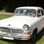 Begini 5 Cara Merawat Mobil Tua yang Benar - Tuwaga