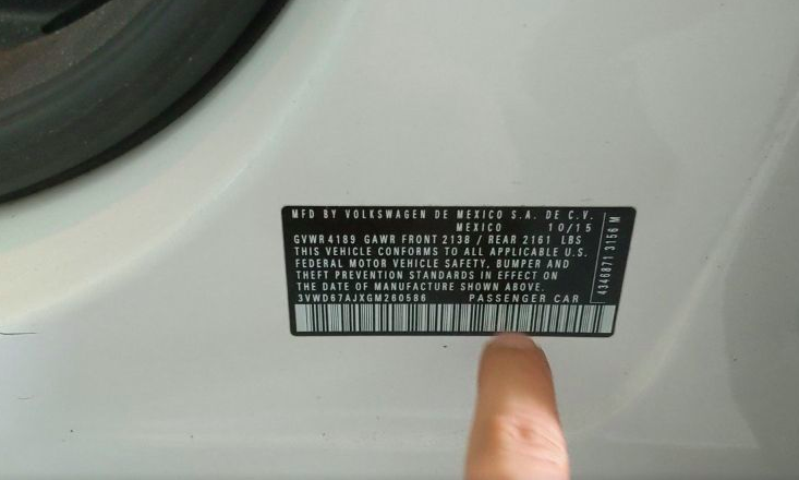 cek nomor rangka mobil online - Moladin