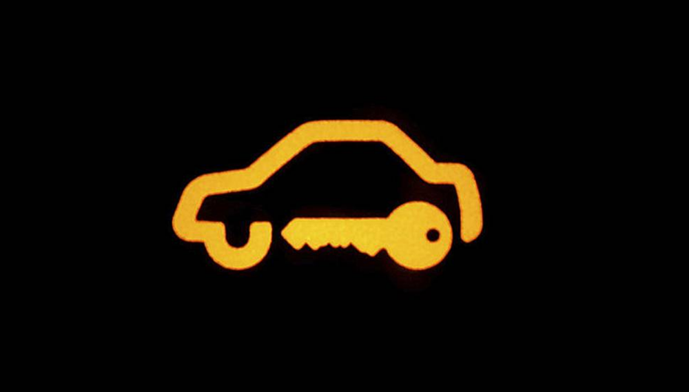 Indikator Mobil Menyala Terus? Coba Kenali 15 Artinya! indikator immobilizer menyala - Moladin