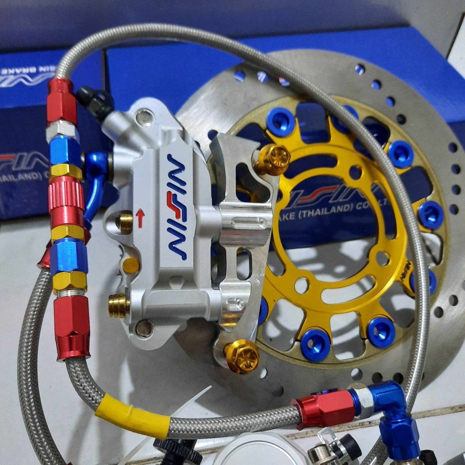 12 Komponen Rem Cakram Mobil dan Rekomendasi Terbaiknya nissin rem cakram mobil - Moladin