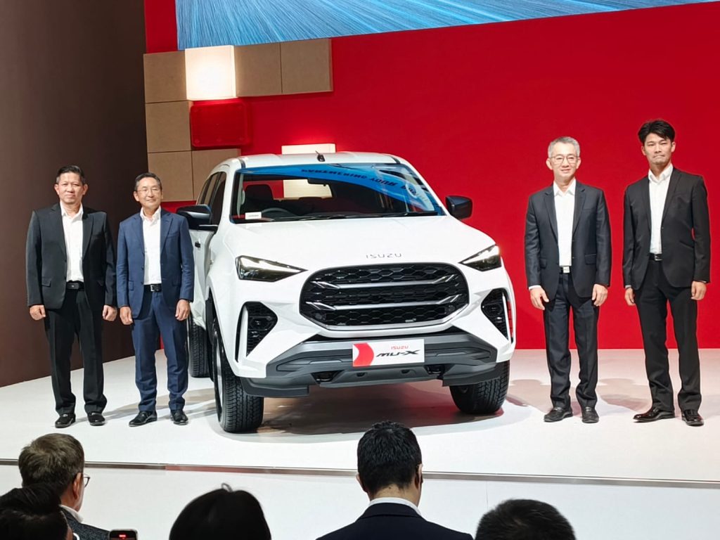 New Isuzu MU-X 4WD dan Traga Edisi Ulang Tahun Muncul
