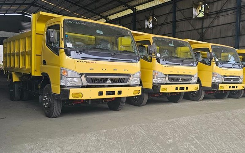 Pilihan Kendaraan Niaga Terbaik Buatan Mitsubishi, Mobil Colt Diesel jenis mobil colt diesel FE SHDX - Moladin