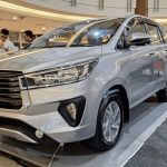 Konsumsi BBM Innova Reborn Bensin, Irit atau Boros? - Tuwaga