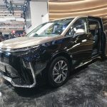 MAXUS MIFA 9 Hadirkan Kabin Premium Kolaborasi Bareng Lombardi - Tuwaga