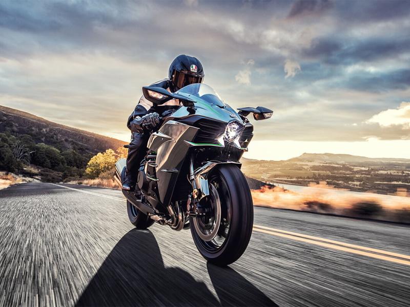 motor tercepat di dunia - Moladin