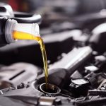 Jenis Oli Mobil Matic, Rekomendasi Terbaik, Tips Memilih - Tuwaga