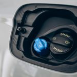 Ini Dia 7 Perbedaan Mobil Diesel dan Bensin - Tuwaga