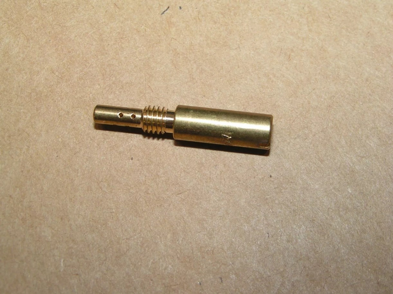 Kenali 30 Komponen Karburator Mobil, Fungsi, dan Cara Kerjanya slow jet komponen karburator mobil - Moladin