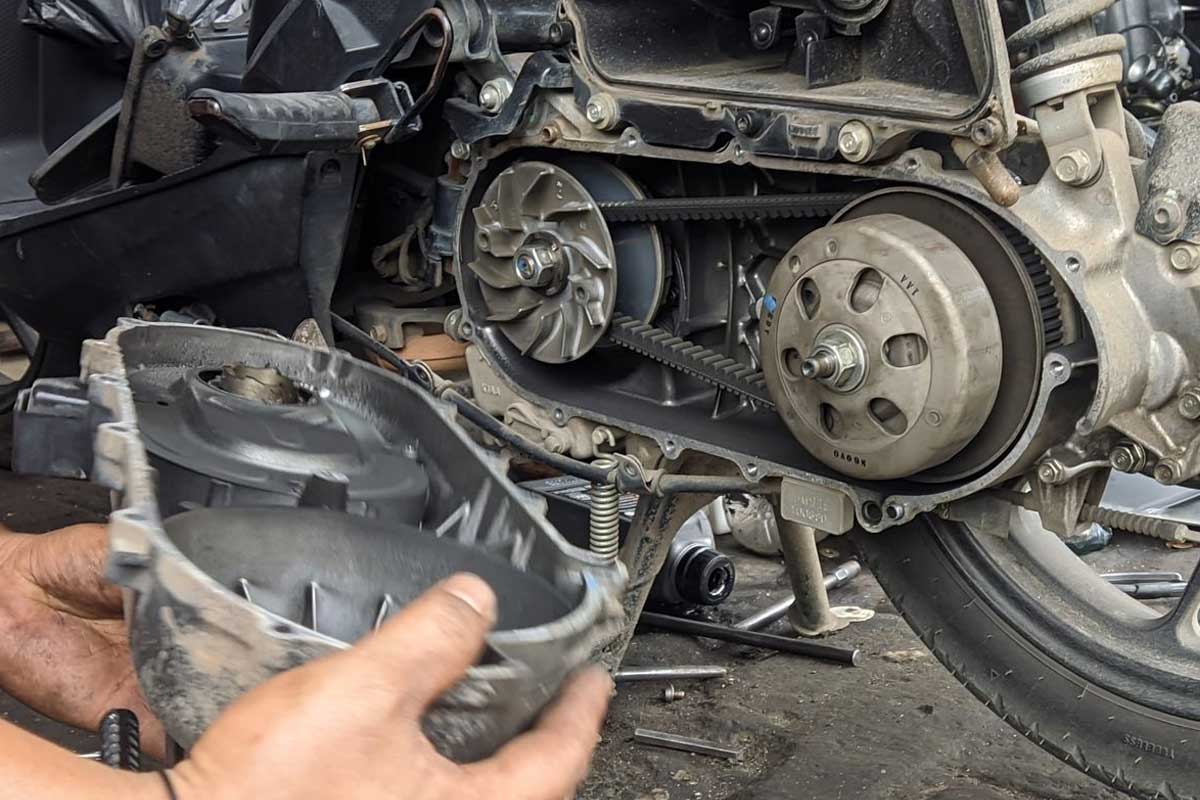 Daftar Ukuran V-Belt Semua Motor dan Tips Memilihnya ukuran v-belt motor matic - Moladin