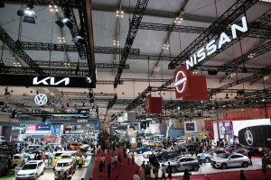 Rasakan Pengalaman Seru jadi Pengunjung Hari Pertama VIP Day GIIAS 2025