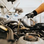 Daftar Harga Oli Mesin Mobil Juli 2026, Sejumlah Produk Alami Kenaikan - Tuwaga