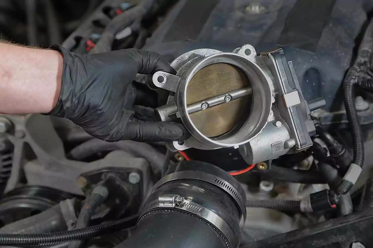 Komponen Throttle Body Mobil, Fungsi, dan Perawatan cara merawat throttle body mobil - Moladin
