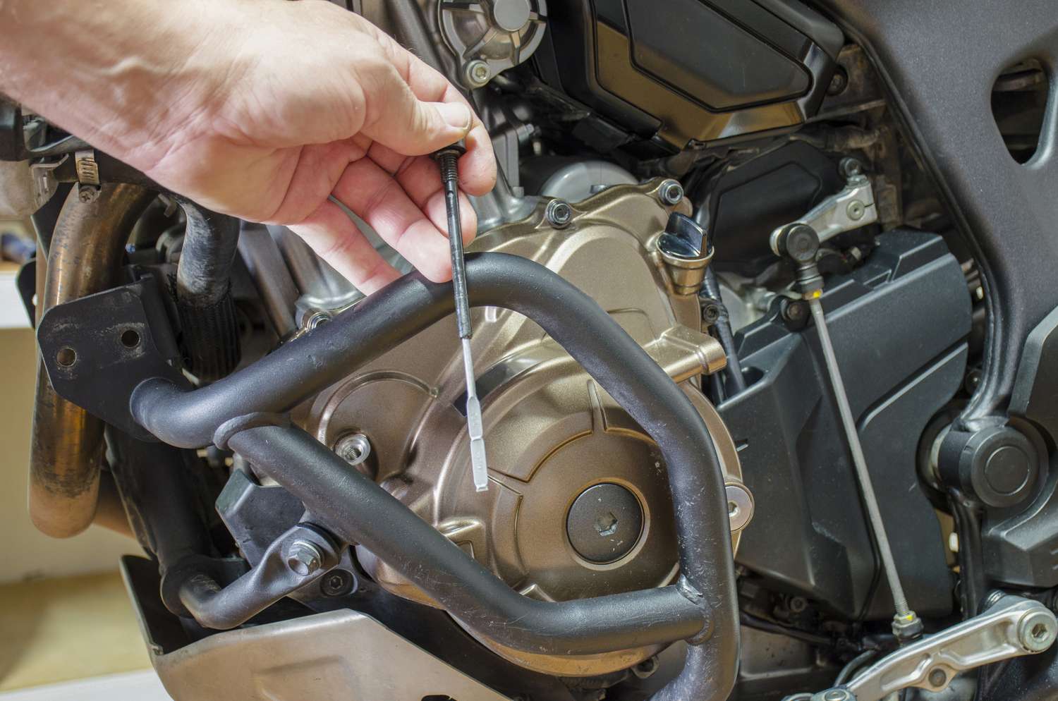 cara melepas bosh klep - Moladin