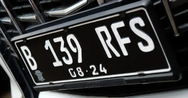 kode plat nomor belakang Jakarta - Moladin