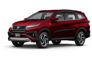 10 Rekomendasi Mobil Keluarga Besar