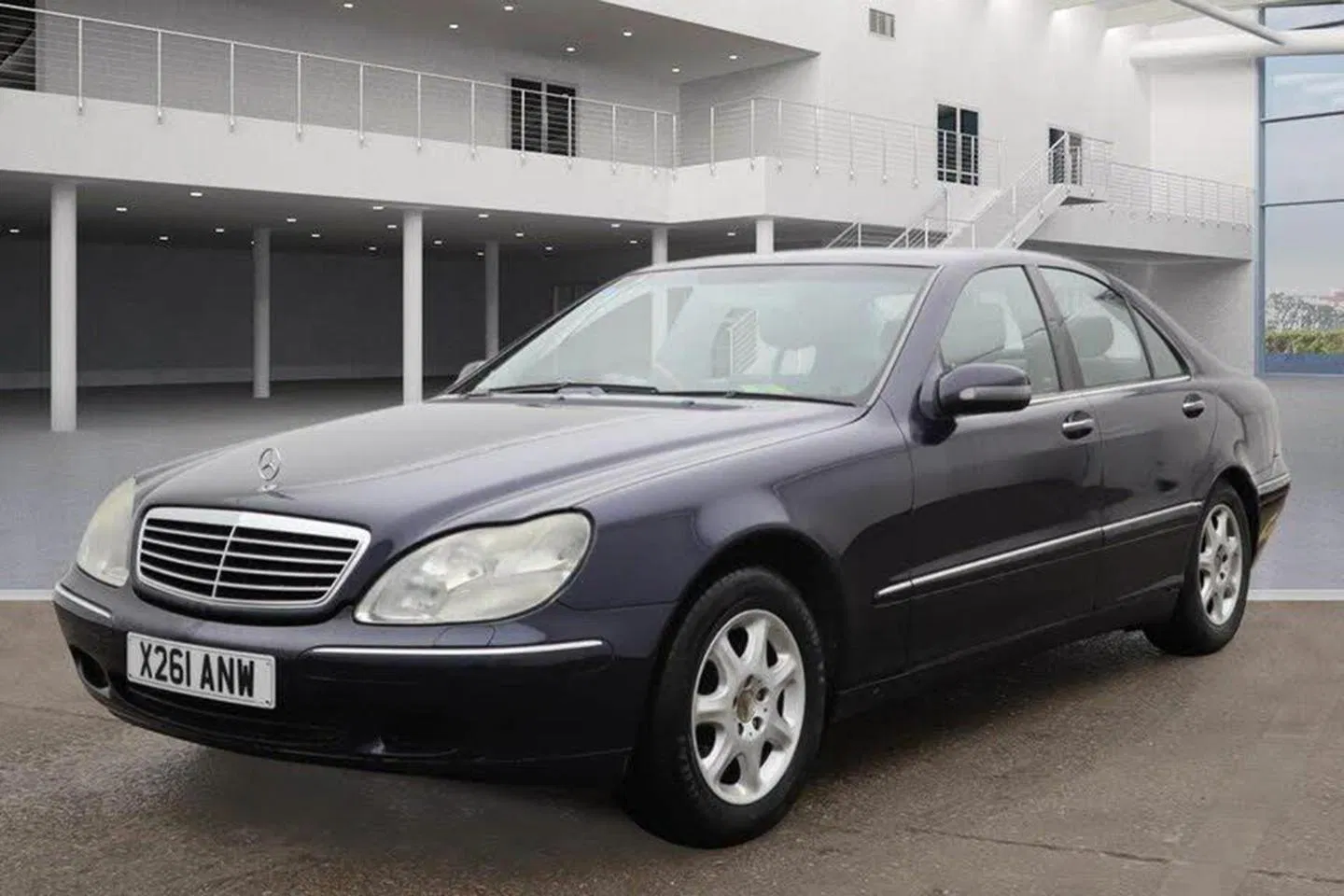 mobil mercy lama Mercedes-Benz S320L AT W320 - Moladin