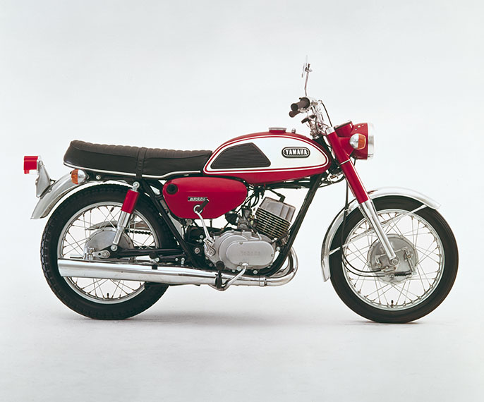 motor 2 tak Yamaha R5 350 - Moladin