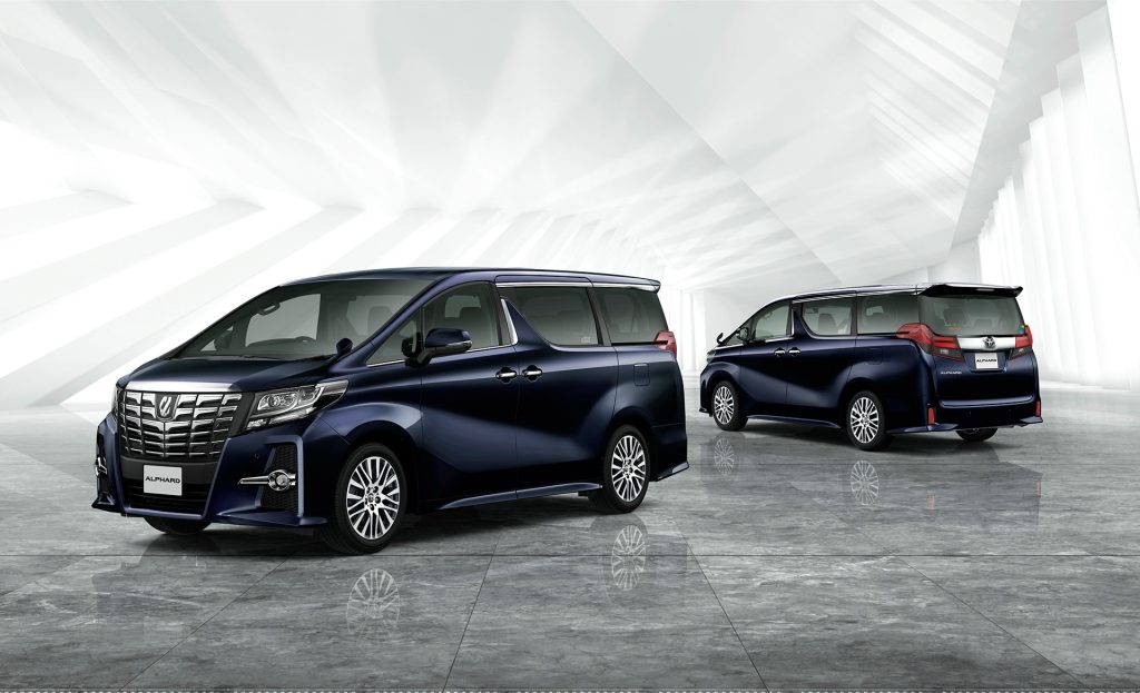 pajak mobil Alphard - Moladin