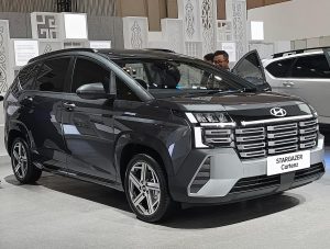 Hyundai Stargazer Cartenz