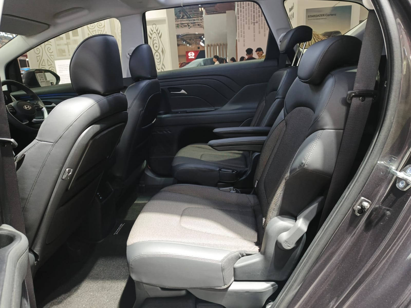 Stargazer Cartenz dan Upaya Hyundai Memuncaki Segmen Low MPV stargazer cartenz 8