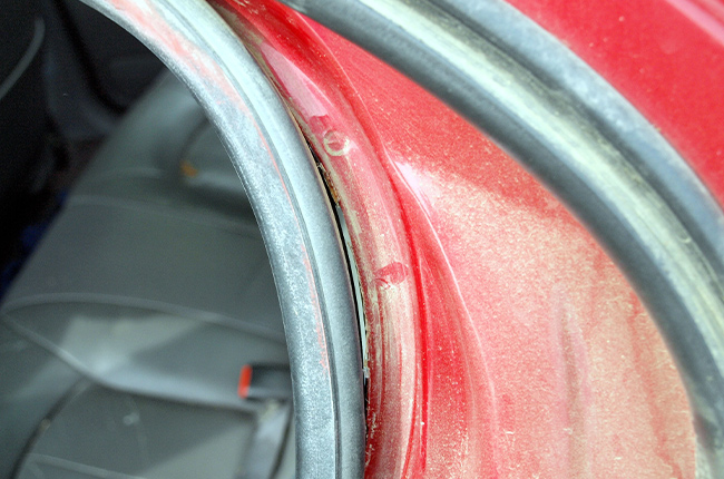 tanda-tanda karet pintu mobil harus diganti - Moladin