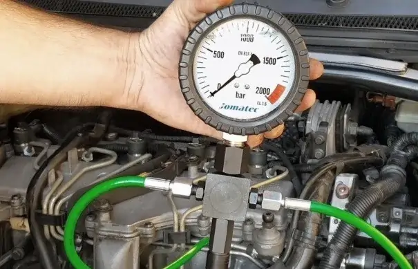 Mobil Tidak Dipanaskan Seminggu, Ini 7 Dampaknya tips memanaskan mobil yang tidak pernah dipakai - Moladin