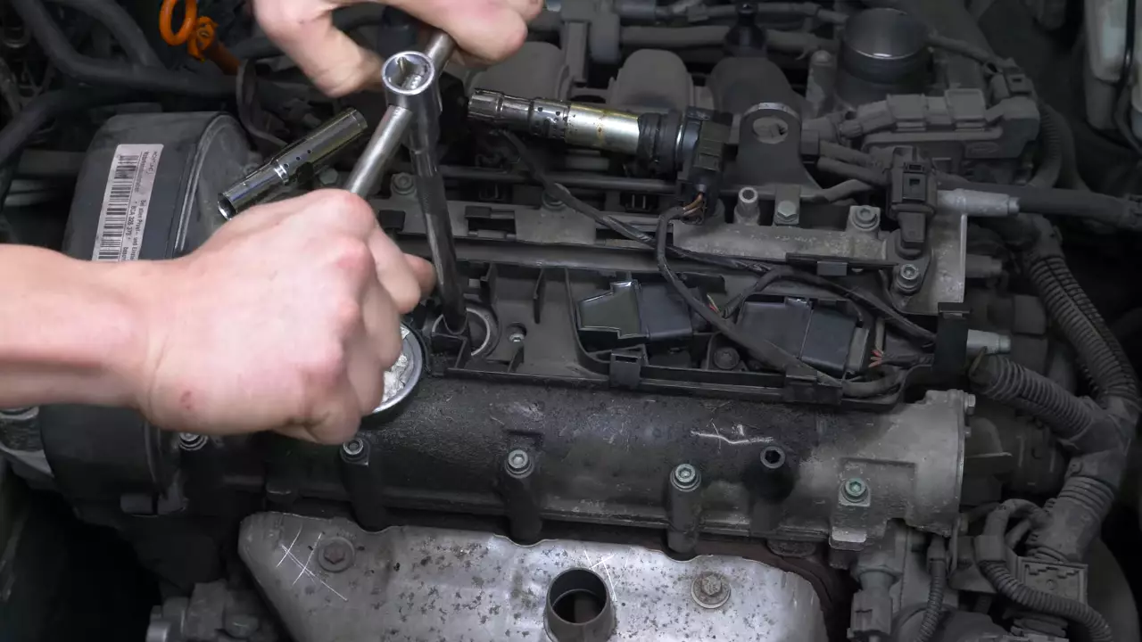 ukuran kunci busi mobil - Moladin