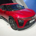 Debut di Amerika Kini di Indonesia, VinFast VF 7 Incar Siapa?