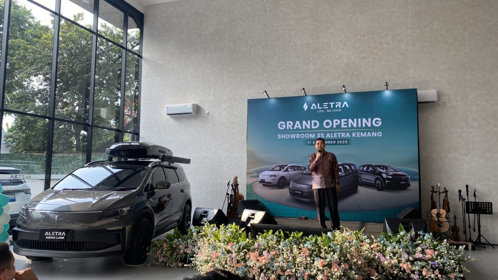 Aletra Resmi Buka Dealer 3S di Kemang