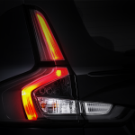 Suzuki Isyaratkan MPV Baru Suzuki New XL7 Hybrid Alpha Kuro - Tuwaga