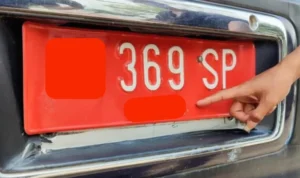 arti warna plat kendaraan merah