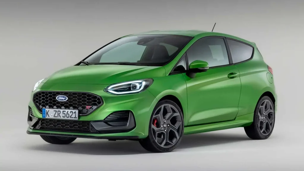 Harga Ford Fiesta 2015 Bekas, Hatchback dengan Desain Sporty dan Fitur Modern ford fiesta mobil murah 50 juta 1