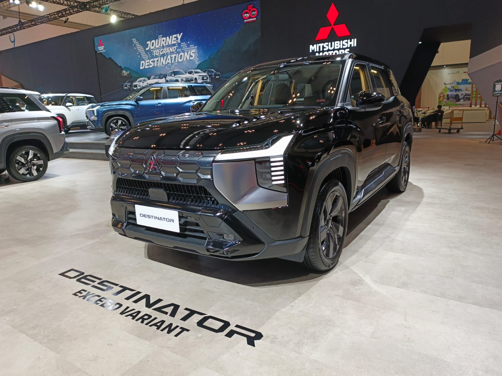 8 Fitur Penting di Mitsubishi Destinator Sigap Membantu Berkendara Saat Hujan Jangan Ketinggalan Beli Mitsubishi Destinator