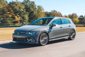 Panduan Lengkap Memilih Mobil Hatchback Terbaik 2025