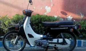 motor bebek kawasaki binter joy