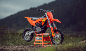 sepeda motor listrik ktm sx e5