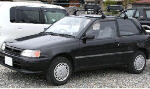 toyota starlet mobil bekas dibawah 30 juta