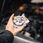 Fungsi Water Pump Mobil, Ciri Kerusakan & Cara Mengatasi
