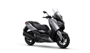 7 Motor Adventure 250cc dengan Desain Gagah yamaha xmax motor adventure 250cc