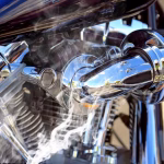 7 Penyebab Mesin Motor Cepat Panas dan Solusinya - Tuwaga