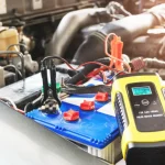 Berapa Lama Cas Aki Mobil dan Cara Aman Mengisinya di Rumah - Tuwaga