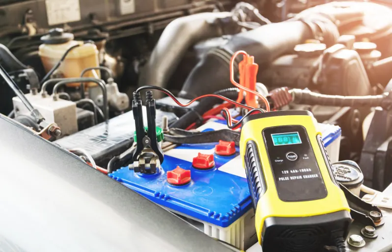 berapa lama cas aki mobil - Moladin