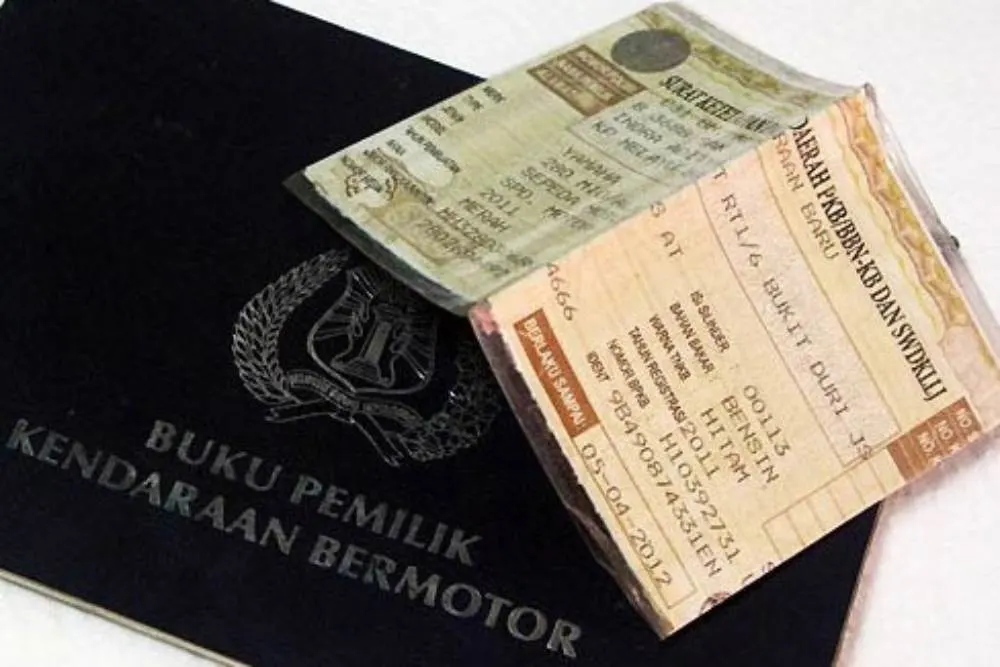 Telat Bayar Pajak Motor 1 Hari, Apa Akibatnya? cara bayar pajak motor setelah telat 1 hari - Moladin