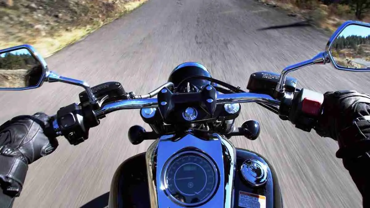 cara mengecek dan mengatasi stang motor goyang - Moladin 