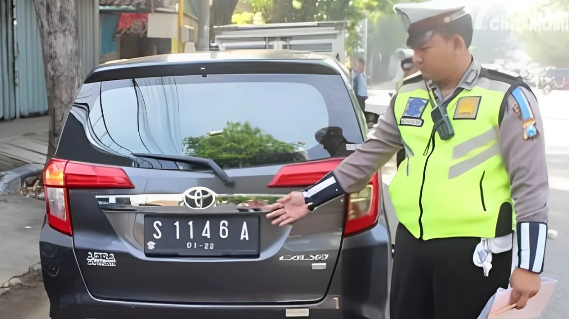 contoh plat s dan penjelasannya - Moladin